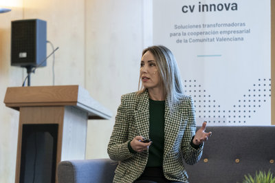 Ponencia Happ�donia - M� Carmen Lacuesta, Directora de Personas y Unidad de Negocio