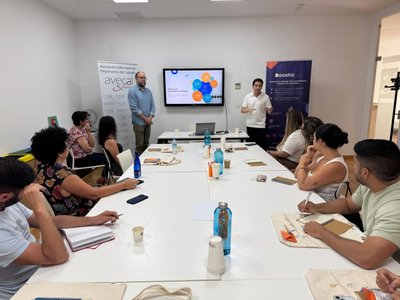 Avecal y Redegal se adentran en c�mo optimizar el cat�logo online de las empresas para mejorar la conversi�n