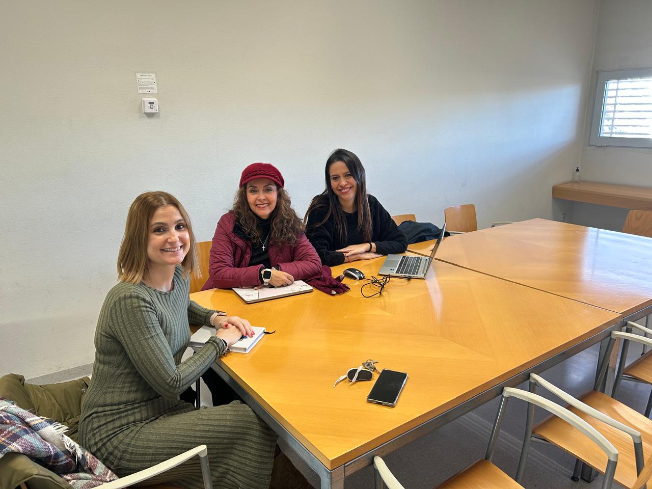 Florida Universitària refuerza su colaboración en innovación social con la Universidad de Caldas (Colombia)