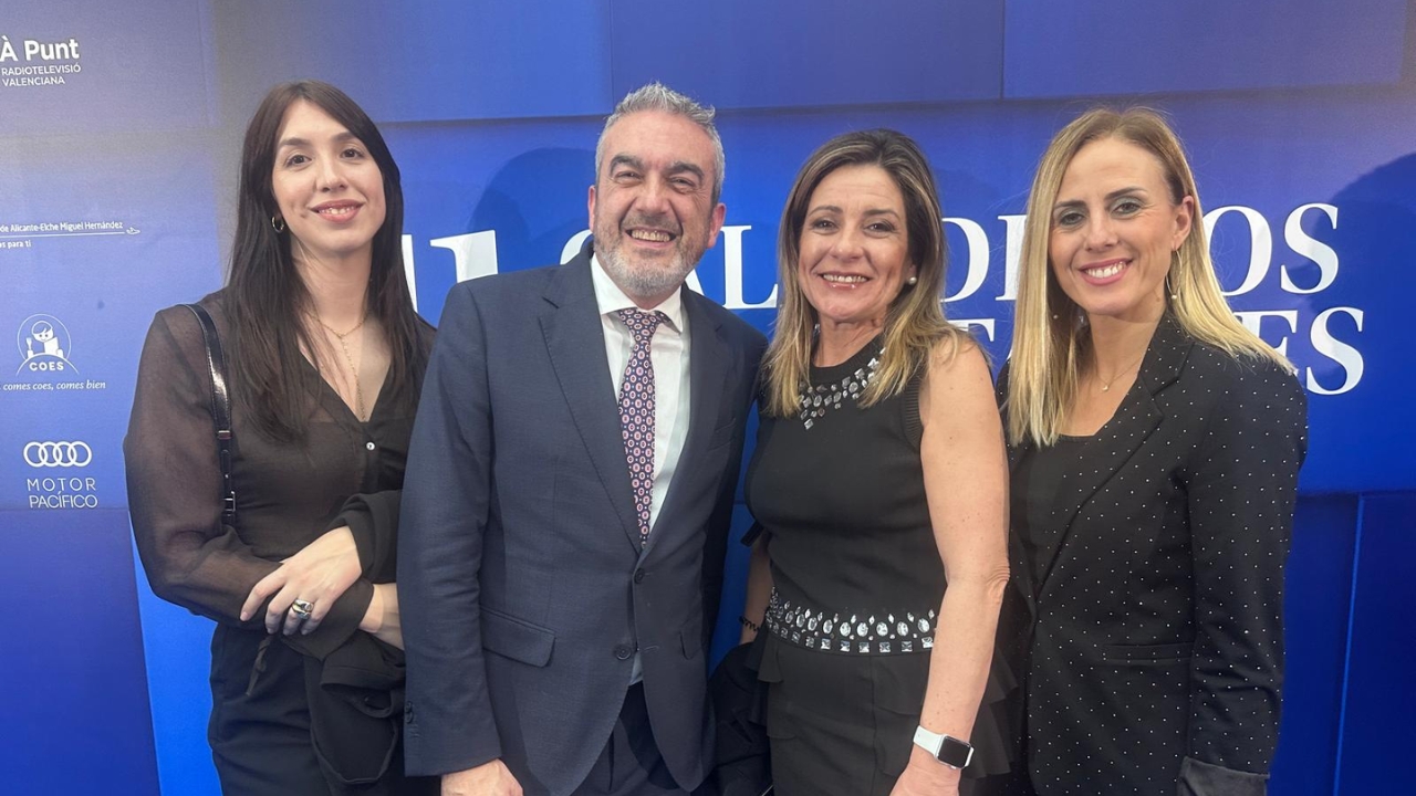 El CEEI Elche asiste a la Gala de los Premios Importantes de Informaci�n