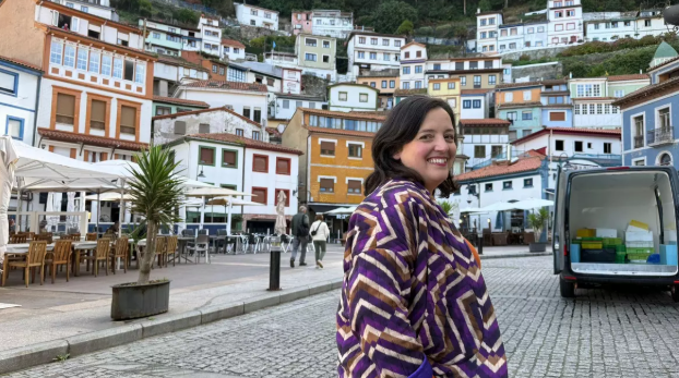 Carolina Castro; Mujer Rural de Asturias, so�� su proyecto en un mostrador del aeropuerto y lo llev� a su pueblo