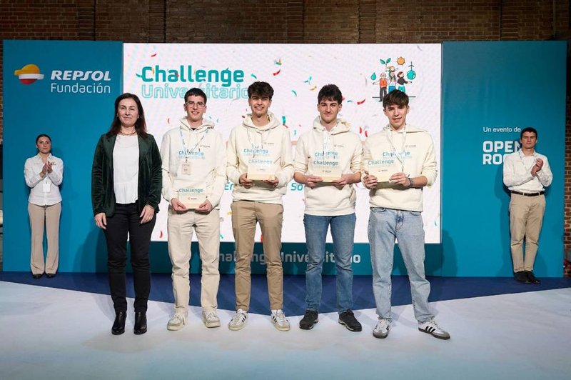 Las Marloquinas o c�mo luchar contra la despoblaci�n rural desde la parada de autob�s